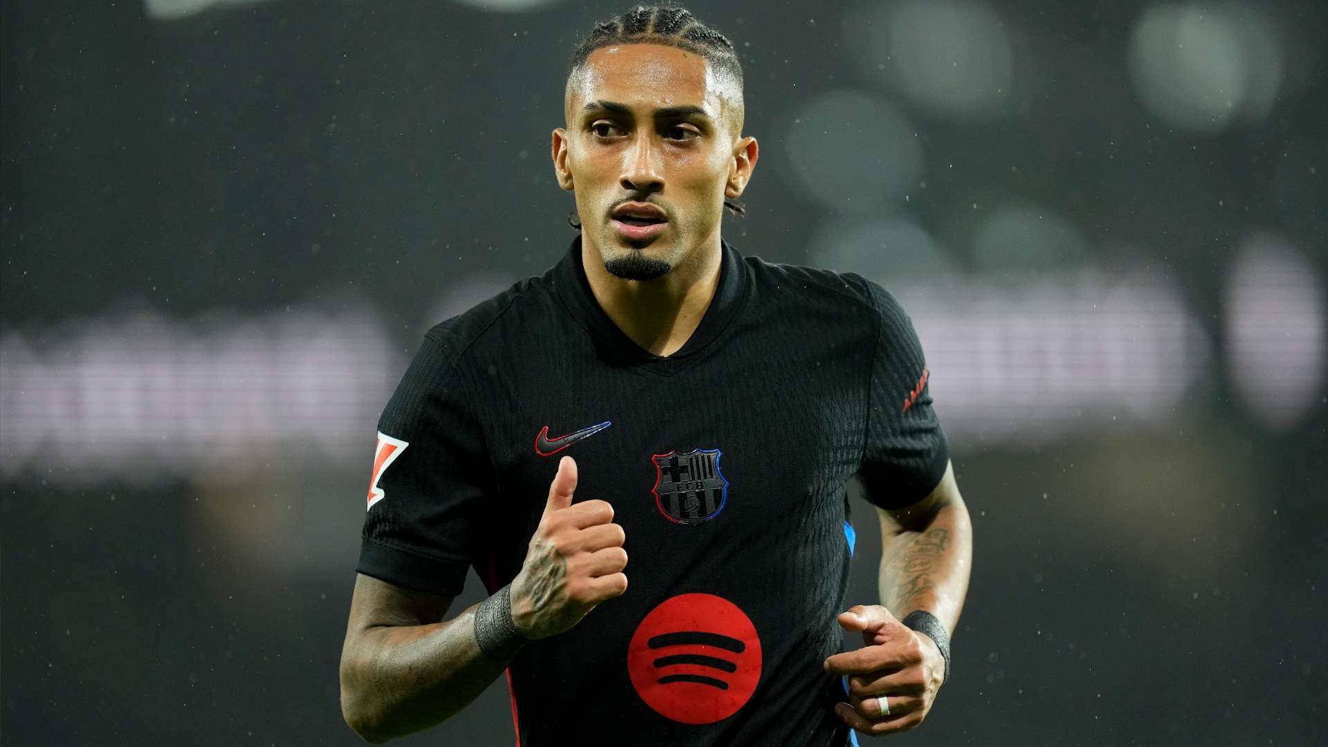 为知名的足 为知名的足